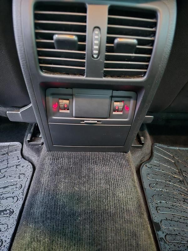 Gebraucht VW Passat 184 PS (135 kW) 2015 Gold Limousine