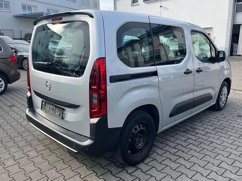 Gebraucht Opel Combo Life Basis 102 PS (75 kW) 2021 Silber Van / Kleinbus