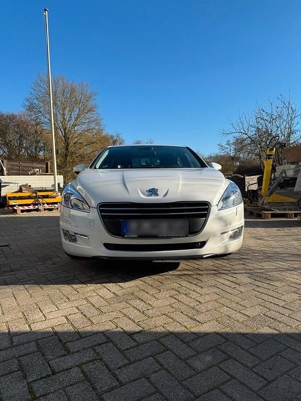 Gebraucht Peugeot 508 156 PS (114 kW) 2013 Weiß Limousine
