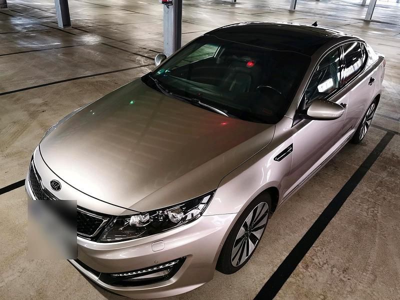 Gebraucht Kia Optima 136 PS (100 kW) 2013 Andere farben Limousine