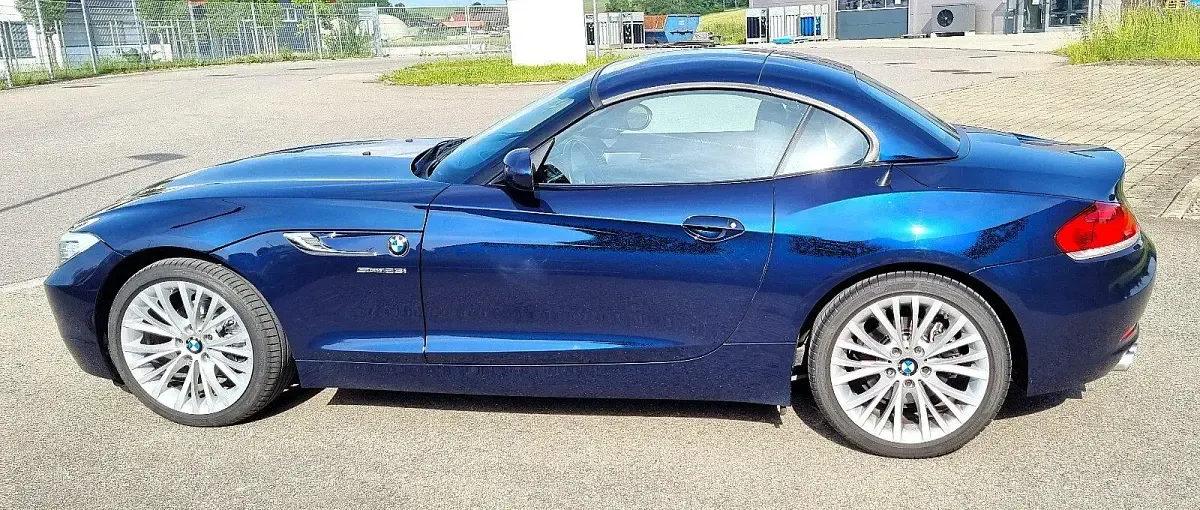 Gebraucht BMW Z4 Comfort Edition 204 PS (150 kW) 2010 Blau Cabrio