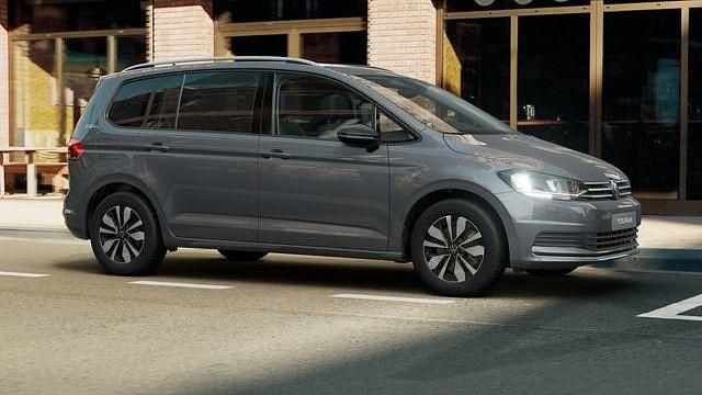 Gebraucht VW Touran Goal 150 PS (110 kW) 2025 Delfingrau metallic Van / Kleinbus