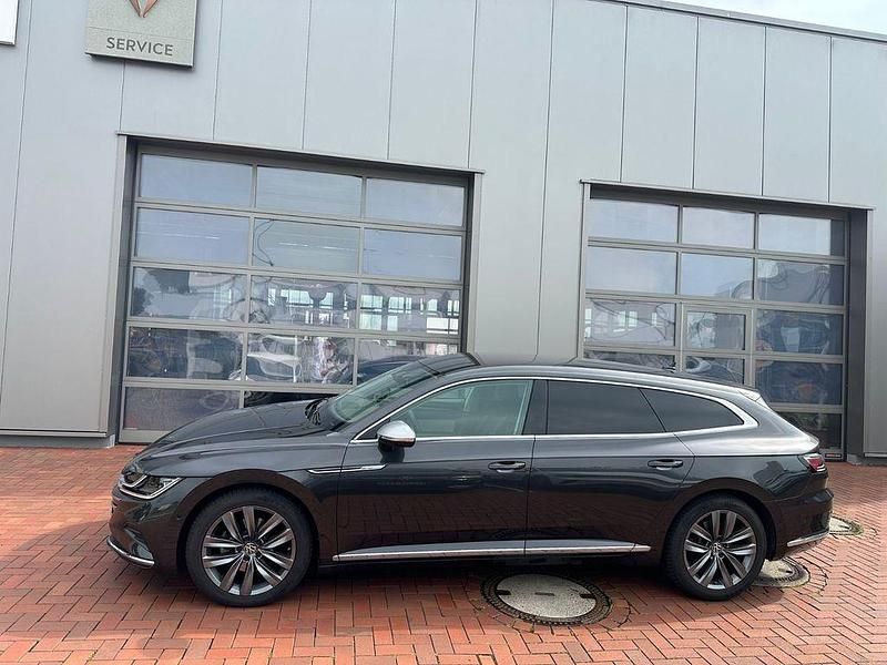 Grau Gebraucht 2023 VW Arteon Elegance Kombi | 31.900 € (Guter Preis) - Bild 1/4