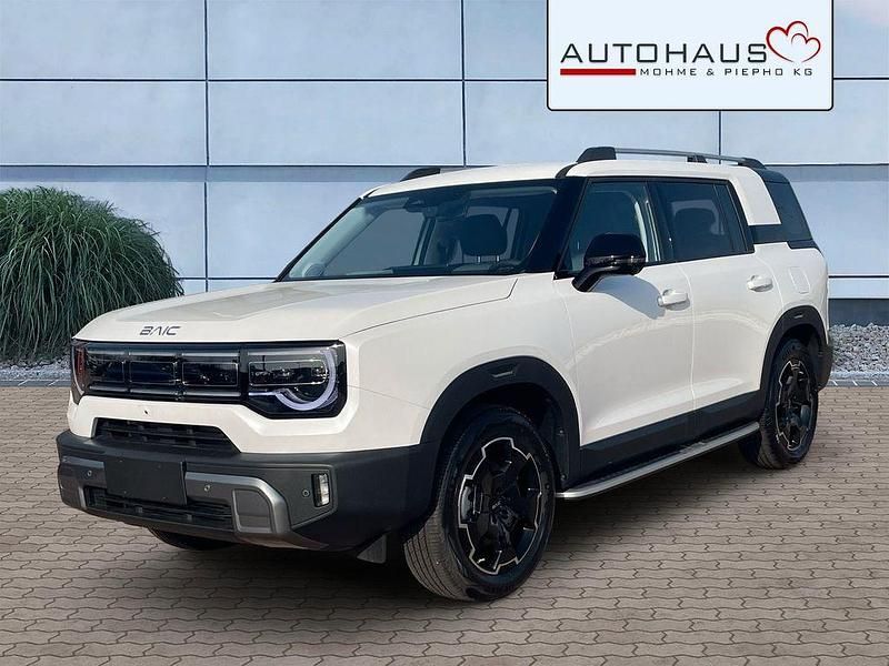 Neu Baic BJ30 280 PS (205 kW) 2026 Grün SUV