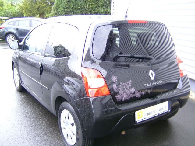 Gebraucht Renault Twingo 75 PS (55 kW) 2011 Schwarz metallic Kleinwagen
