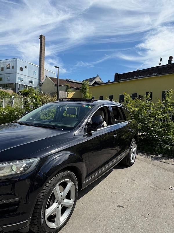 Second-hand Audi Q7 245 CP (180 kW) 2009 Negru SUV