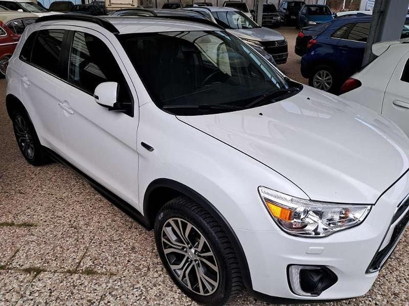 Gebraucht Mitsubishi ASX 117 PS (86 kW) 2016 Perlmuttweiß SUV