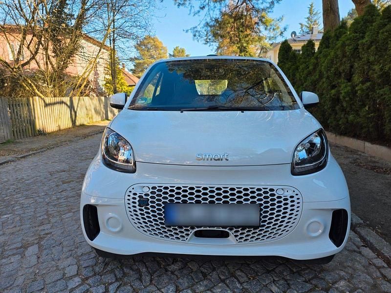 Gebraucht Smart ForTwo Coupé 60 kW (82 PS) 2021 Weiß Cabrio