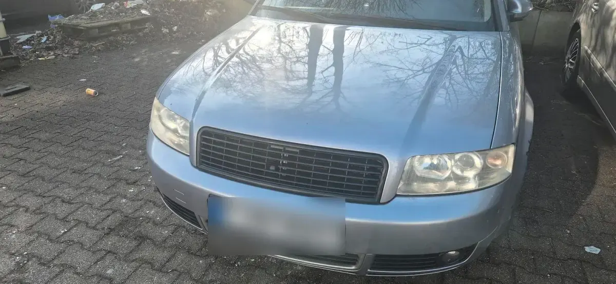Gebraucht Audi A4 131 PS (96 kW) 2004 Grau Limousine