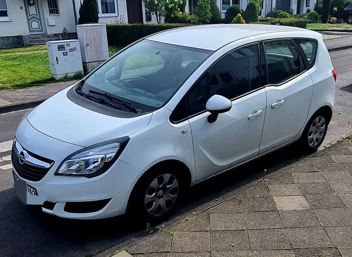 Gebraucht Opel Meriva Eco 101 PS (74 kW) 2014 Weiß Van / Kleinbus