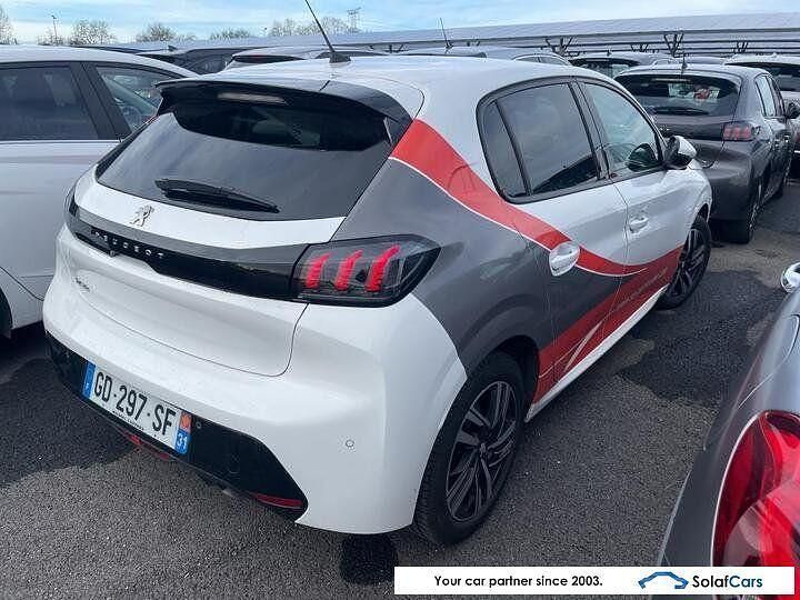 Gebraucht Peugeot 208 Allure 101 PS (74 kW) 2021 Weiß Kleinwagen