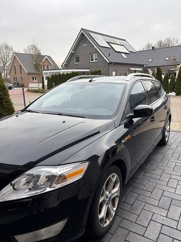 Gebraucht Ford Mondeo Titanium 140 PS (102 kW) 2007 Schwarz Kombi