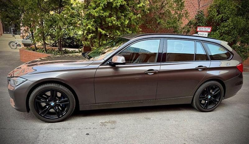 Gebraucht BMW 335 Shadowline 313 PS (230 kW) 2015 Braun Kombi