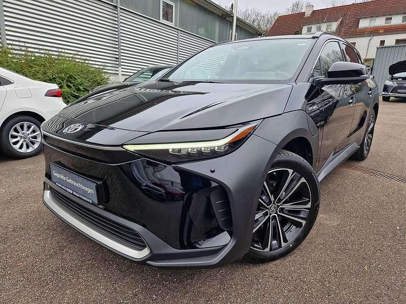 Onyxschwarz Gebraucht 2023 Toyota bZ4X Comfort SUV | 34.400 € (Fairer Preis) - Bild 1/4
