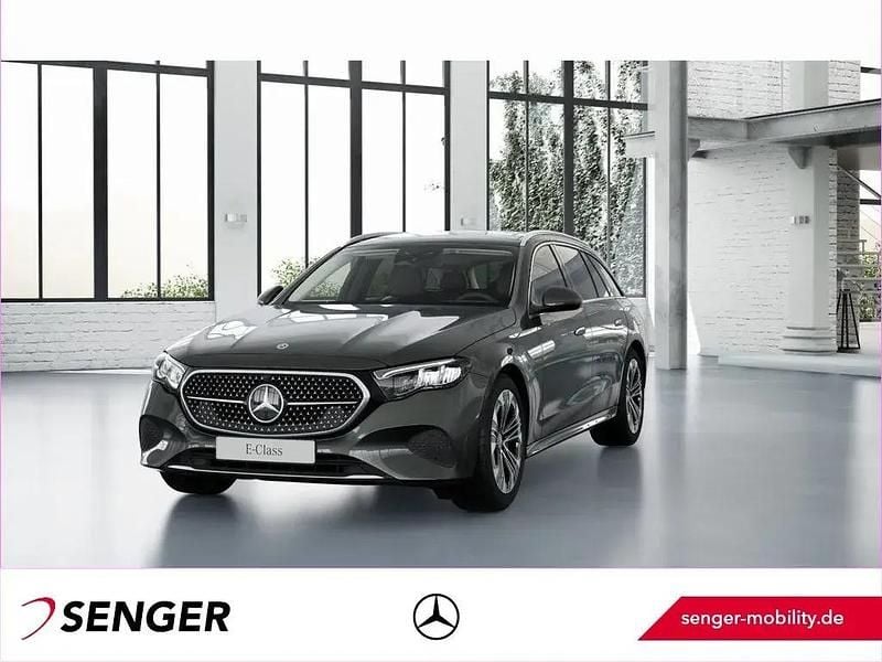 Gebraucht Mercedes E300 Avantgarde 204 PS (150 kW) 2024