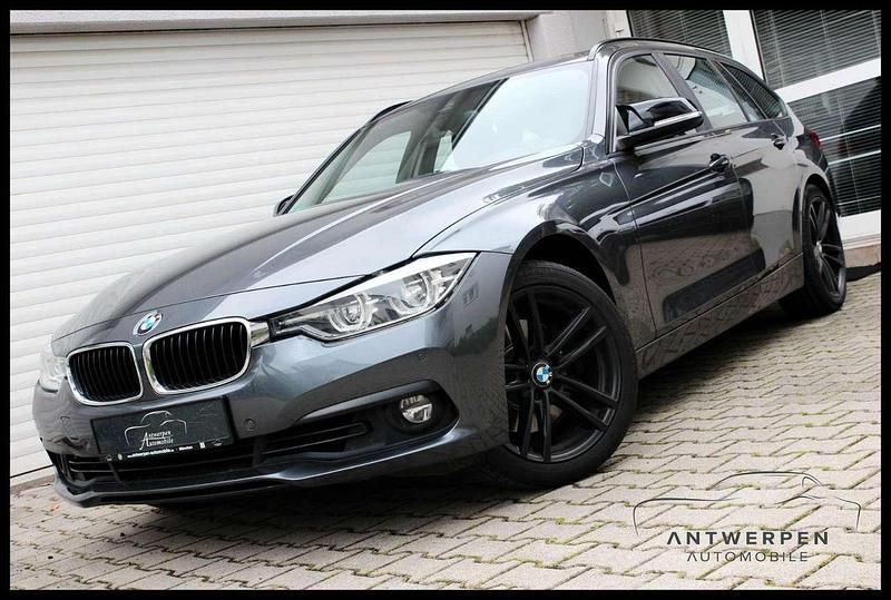 Mineralgrau Gebraucht 2018 BMW 330 Advantage Kombi | 18.490 € (Fairer Preis) - Bild 1/4
