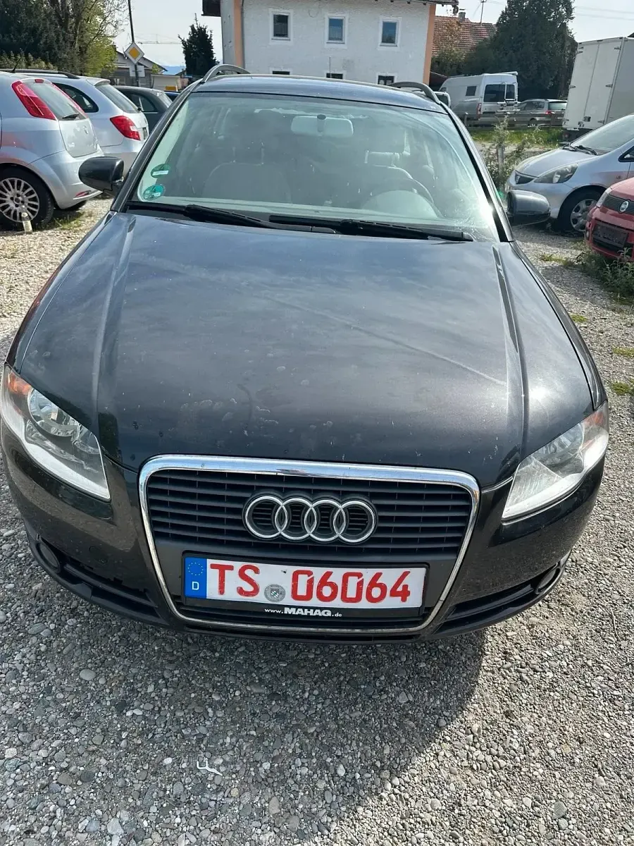 Second-hand Audi A4 140 CP (102 kW) 2007 Negru Break