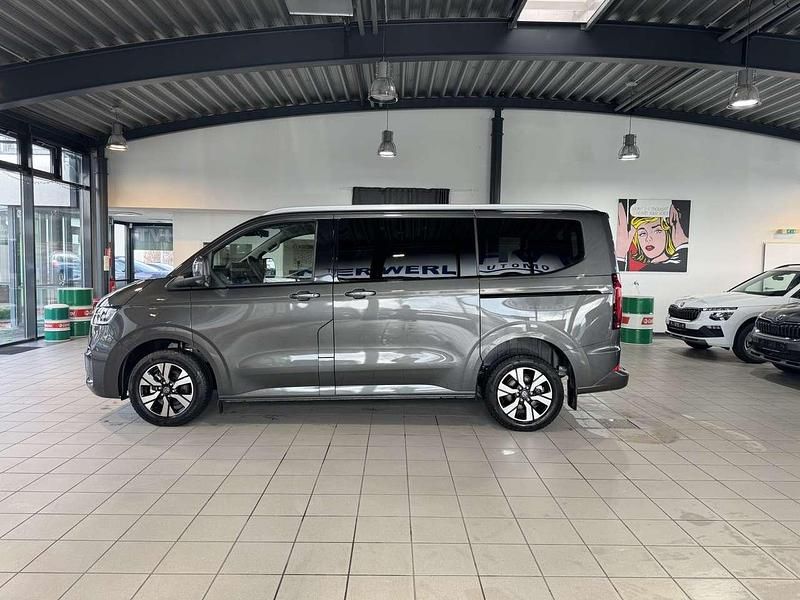 Neu VW T7 Style 150 PS (110 kW) 2026 Grau Van