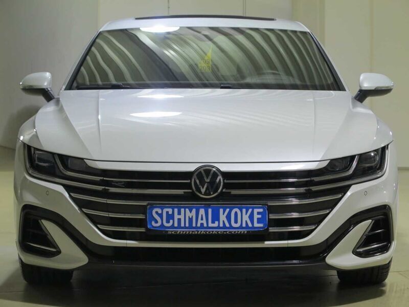 Oryxweiß perlmutteffekt (metallic) Gebraucht 2021 VW Arteon R-line Kombi | 33.950 € (Guter Preis) - Bild 1/4