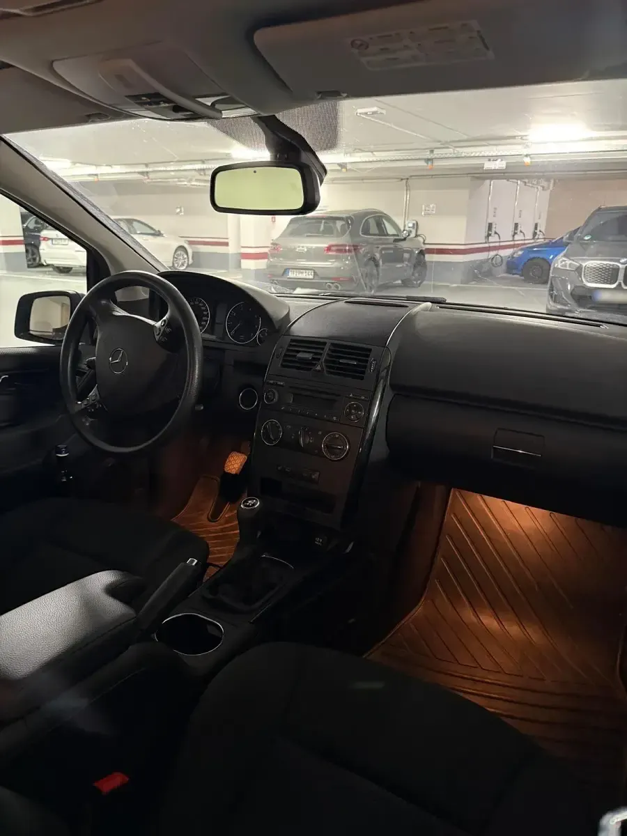 Gebraucht Mercedes A160 2011 Schwarz Limousine