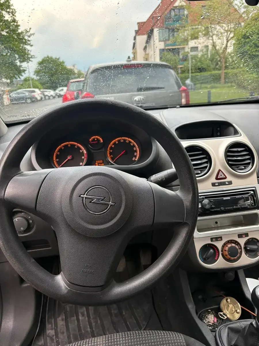 Gebraucht Opel Corsa 69 PS (50 kW) 2010 Kleinwagen