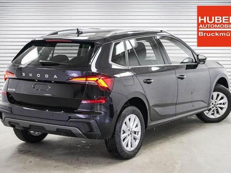 Neu Skoda Kamiq Selection 116 PS (85 kW) 2025 Black magic metallic (1z) SUV