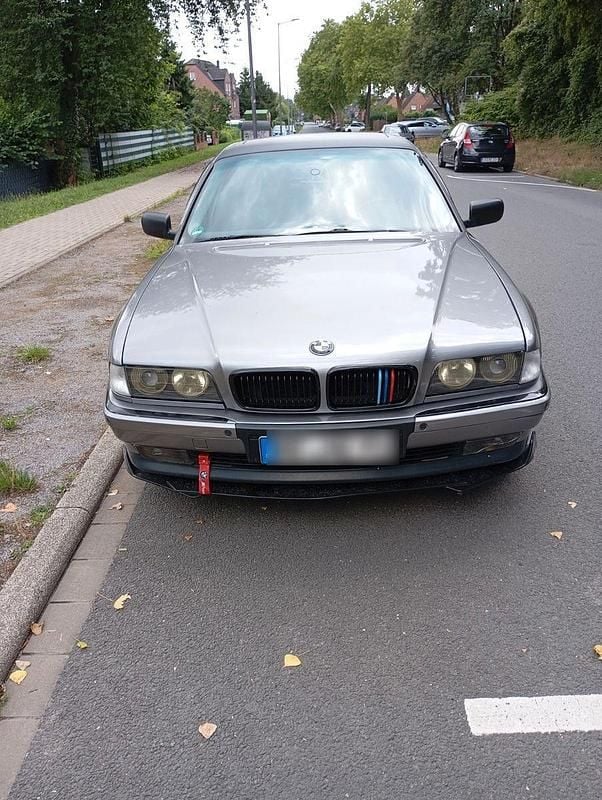 Gebraucht BMW 728 193 PS (141 kW) 1998 Schwarz Limousine