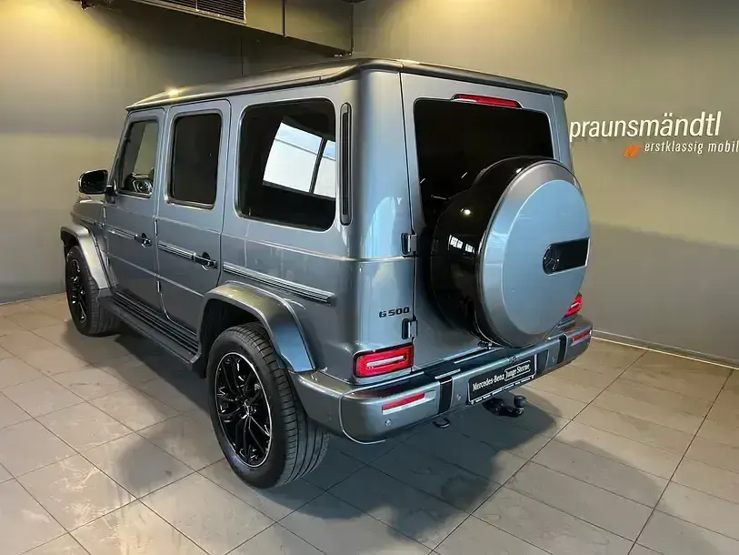 Gebraucht Mercedes G500 AMG 449 PS (330 kW) 2025 Grau SUV
