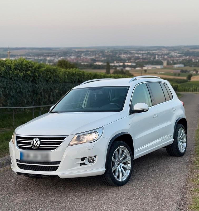 Weiß Gebraucht 2009 VW Tiguan Sportline SUV | 9.200 € (Fairer Preis) - Bild 1/4
