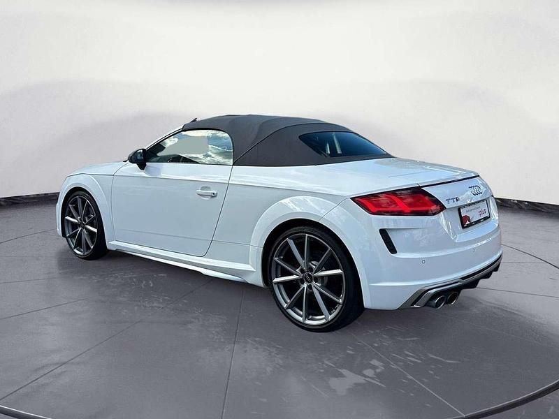 Gebraucht Audi TTS 320 PS (235 kW) 2023 Ibisweiß/verdeck grau Cabrio