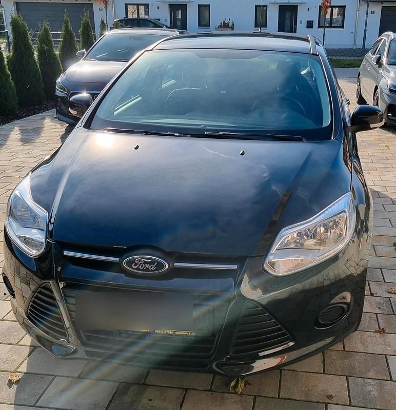 Brugt Ford Focus 101 HK (74 kW) 2012 Sort Stationcar
