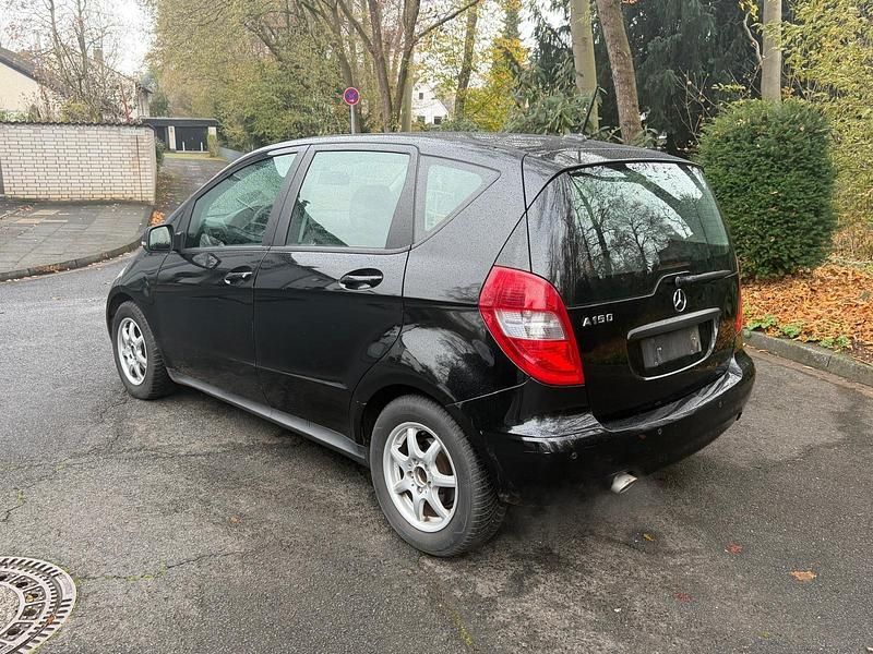 Gebraucht Mercedes A150 95 PS (69 kW) 2008 Schwarz Limousine