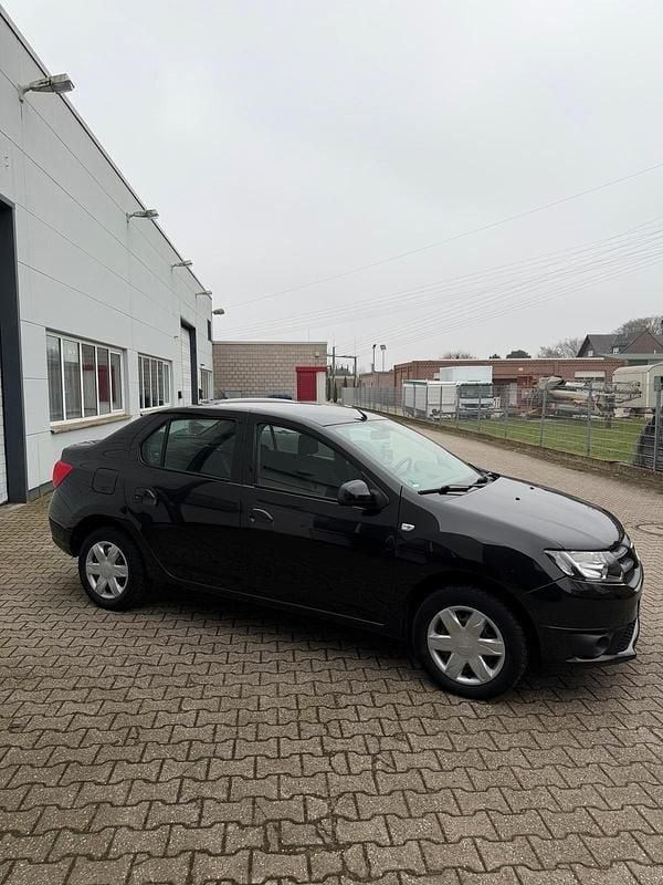 Gebraucht Dacia Logan 75 PS (55 kW) 2013 Schwarz Limousine