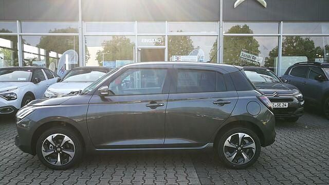 Gebraucht Suzuki Swift Comfort 83 PS (61 kW) 2024 Grau Kleinwagen