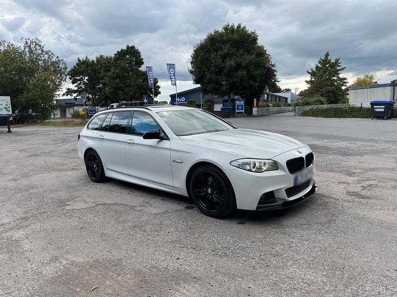 Gebraucht BMW 520 M Sport 184 PS (135 kW) 2011 Weiß Kombi