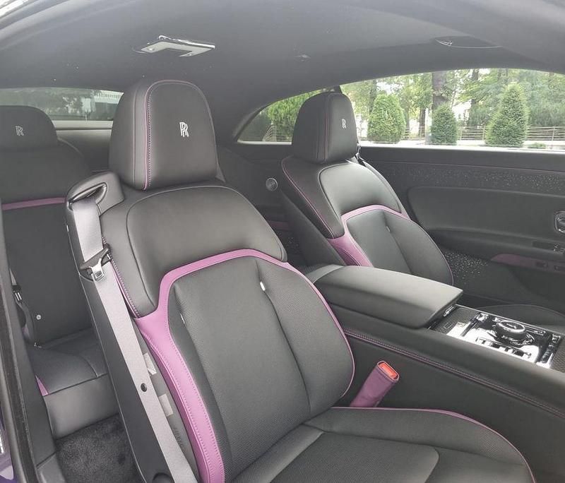 Neu Rolls Royce Spectre 484 kW (659 PS) 2026 Violett Coupé