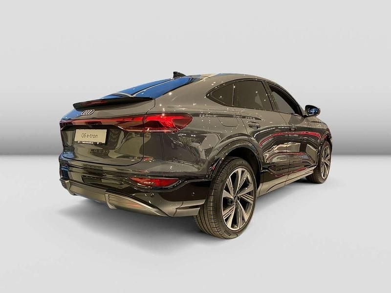 Neu Audi Q6 e-tron Performance 225 kW (306 PS) 2026 Magnetgrau SUV