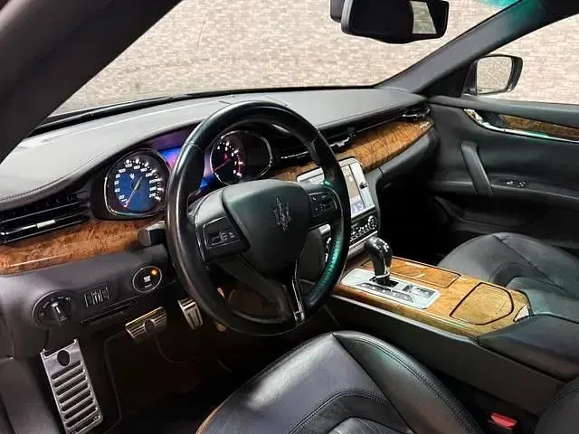 Gebraucht Maserati Quattroporte 409 PS (300 kW) 2015 Schwarz Limousine