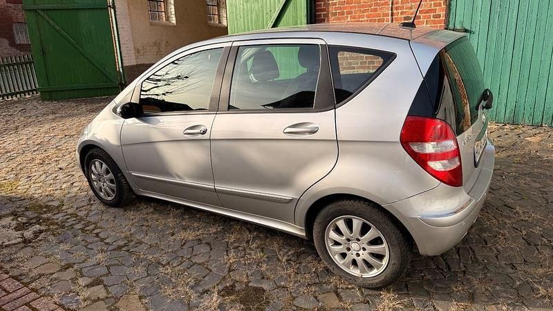 Gebraucht Mercedes A160 82 PS (60 kW) 2008 Grau Limousine