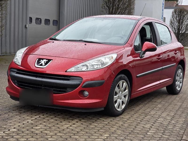Gebraucht Peugeot 207 95 PS (69 kW) 2008 Rot Limousine