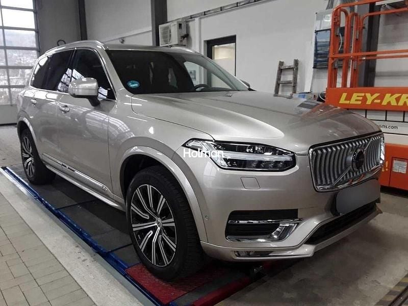 Usado Volvo XC90 Plus 235 HP (172 kW) 2024 Cinzento SUV