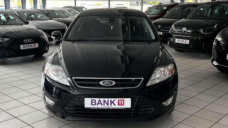 Schwarz Gebraucht 2012 Ford Mondeo Trend Kombi | 8.990 € (Etwas zu teuer) - Bild 1/4