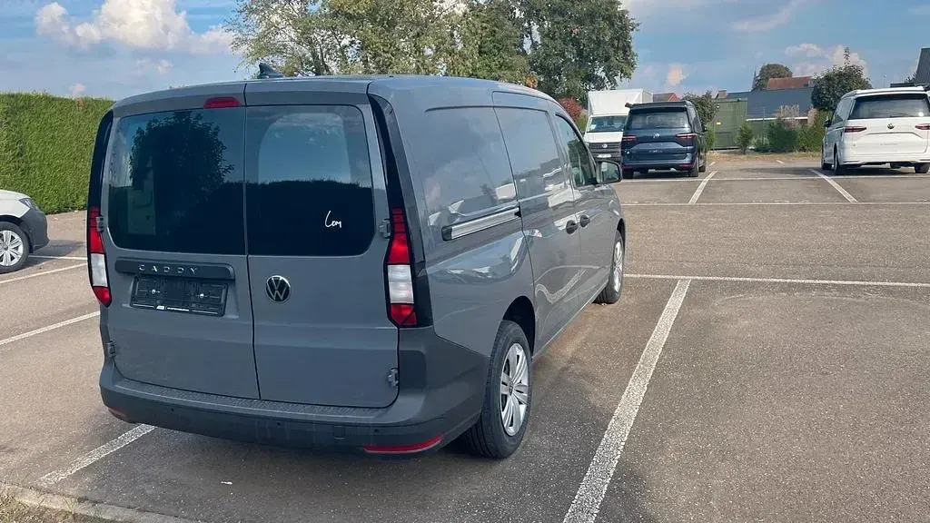 Neu VW Caddy 102 PS (75 kW) 2025 Weiß Van / Kleinbus