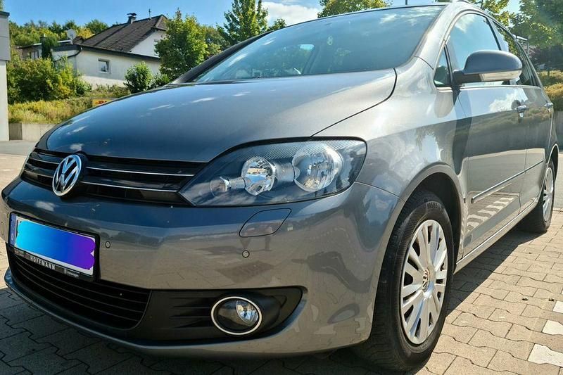 Grau Gebraucht 2014 VW Golf VII Limousine | 8.600 € (Superpreis) - Bild 1/4