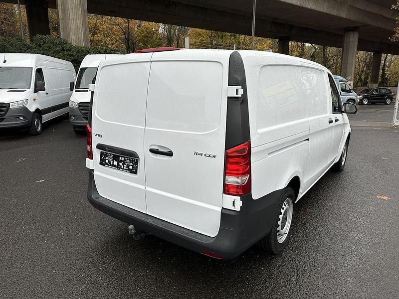 Gebraucht Mercedes Vito 136 PS (100 kW) 2019 Weiß Van