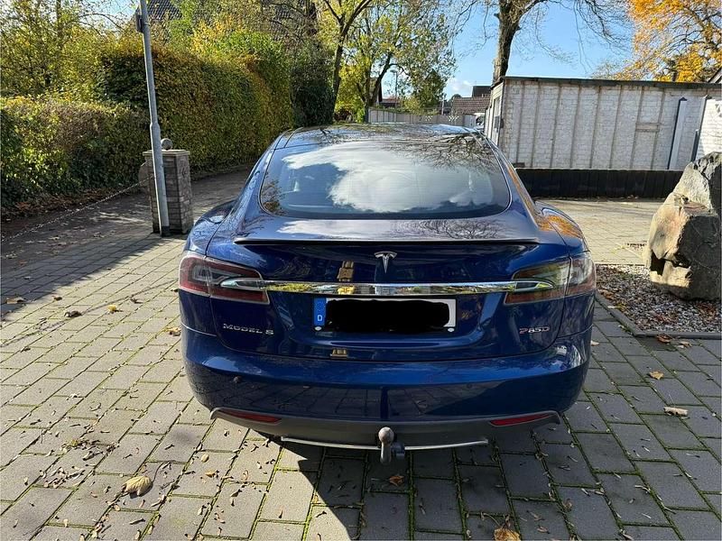 Gebraucht Tesla Model S 567 kW (772 PS) 2015 Blau Kleinwagen