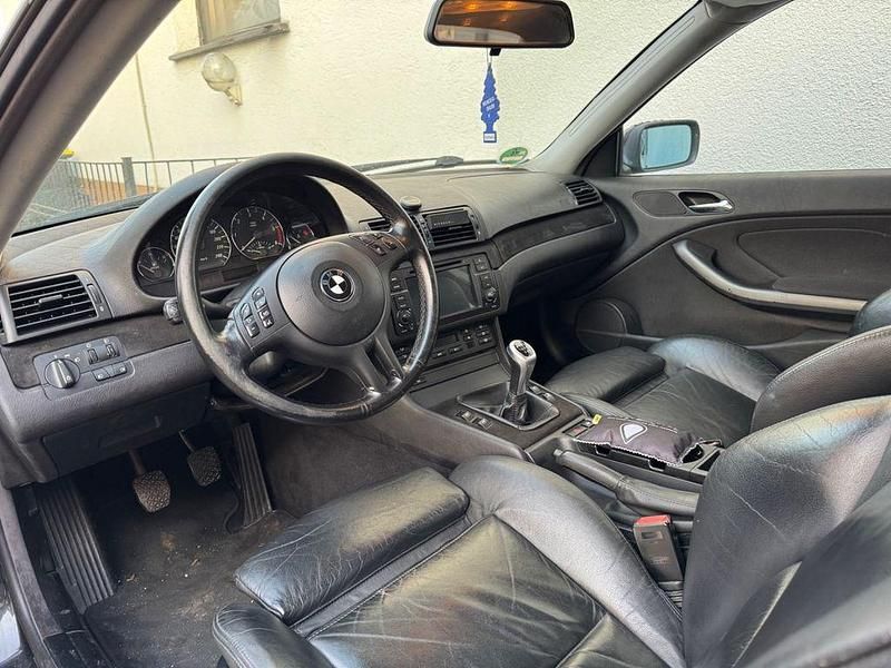 Gebraucht BMW 320 Performance 150 PS (110 kW) 2004 Schwarz Coupé