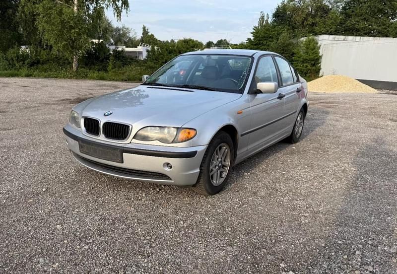 Silber Gebraucht 2003 BMW 316 Limousine | 1.700 € (Guter Preis) - Bild 1/4