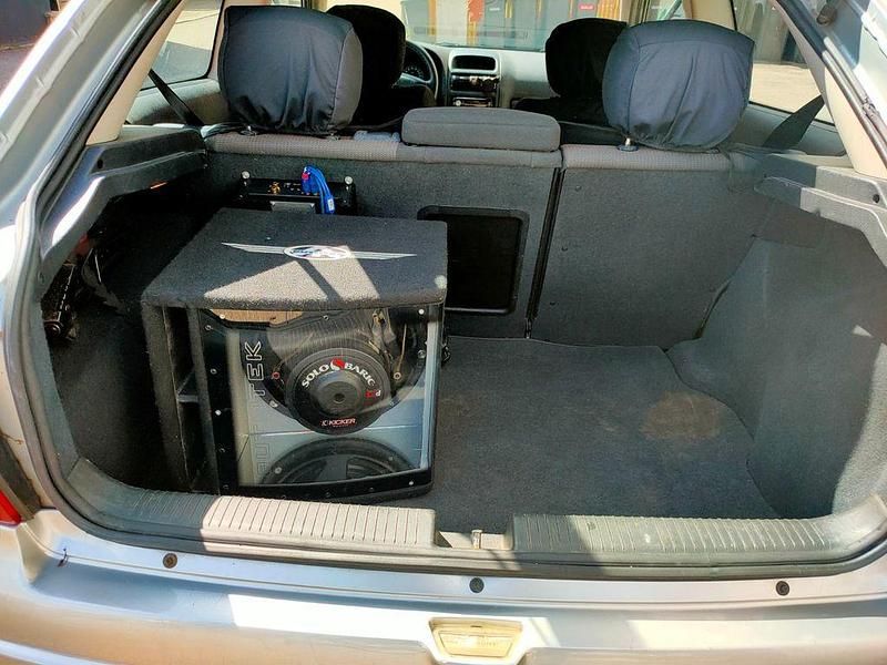 Grau Gebraucht 2002 Opel Astra Selection Limousine | 650 € (Fairer Preis) - Bild 1/4