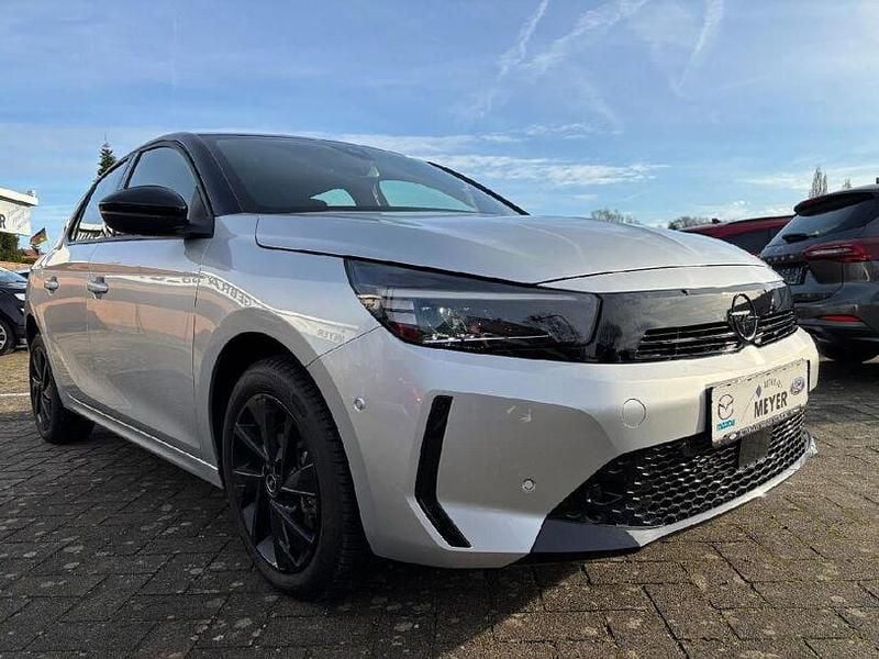 Gebraucht Opel Corsa 101 PS (74 kW) 2024 Grau/typ aussenverkleidung met Limousine